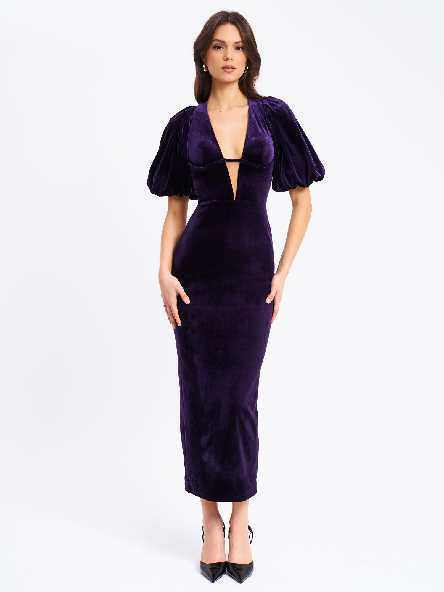 Coraline Velvet Bubble Sleeve Backless Maxi Dress | Purple