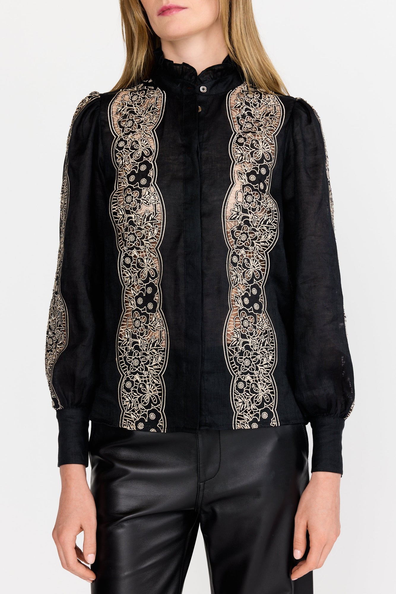 Riley Top | Onyx Embroidery