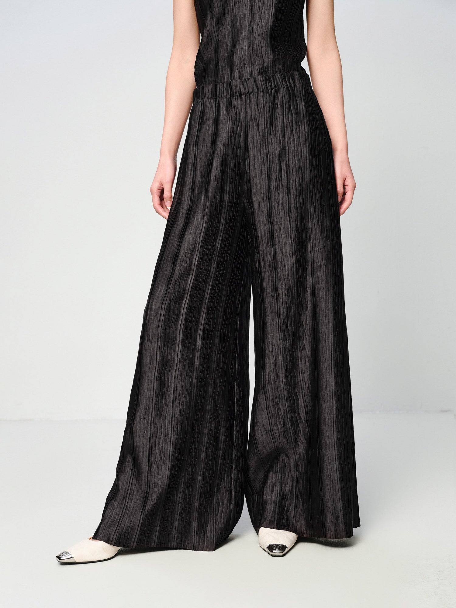 Relaxed-Fit Straight-Leg Pants Casual Pants | Black