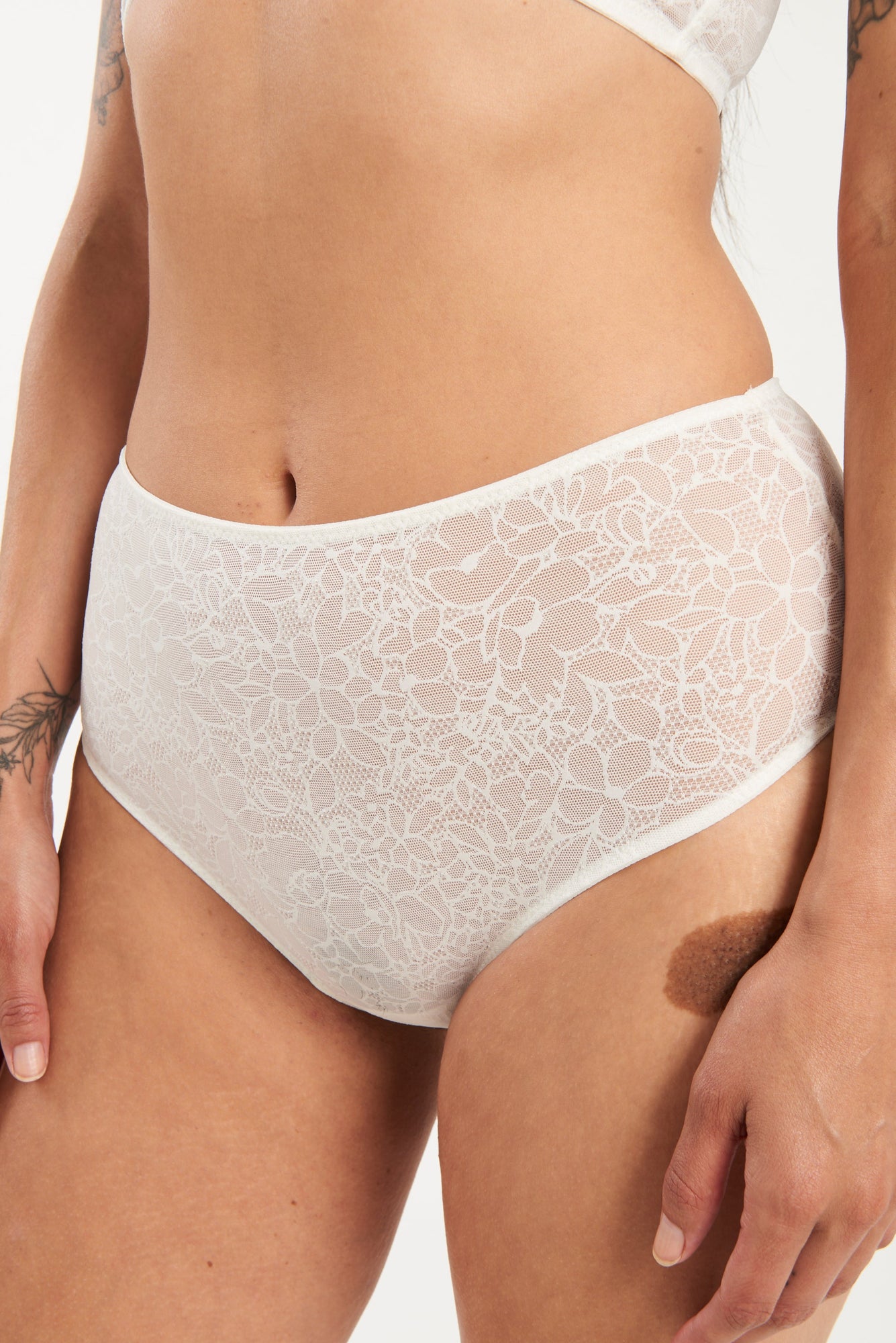 Eden High Waist Brief | Off White