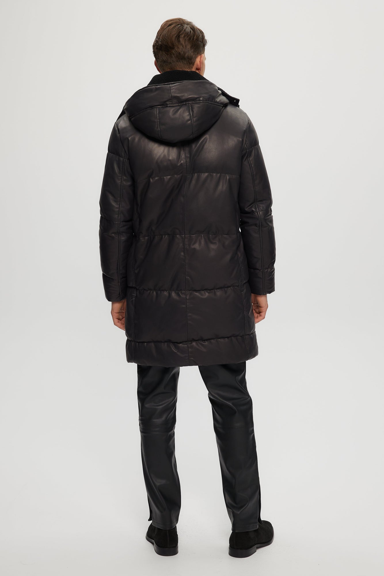 Après-Ski Parka With Detachable Select Shearling Lamb Collar | Men | Charcoal x Black