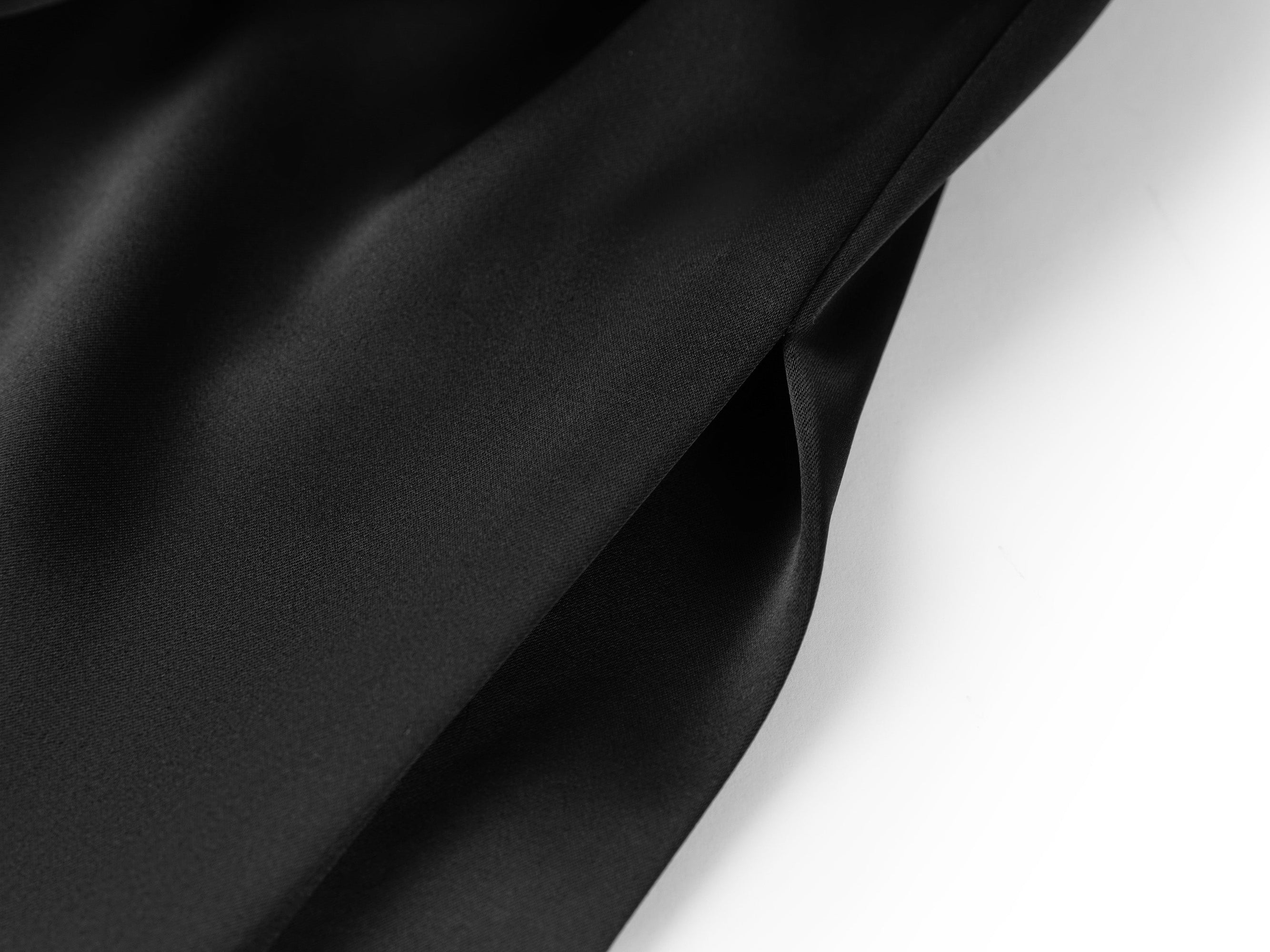 Elegant Acetate V-Neck Waist-Defining Dress | Black