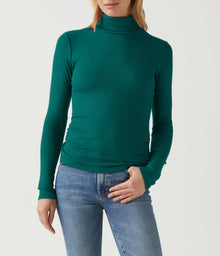Beck Ruched Turtleneck Tee | Ivy