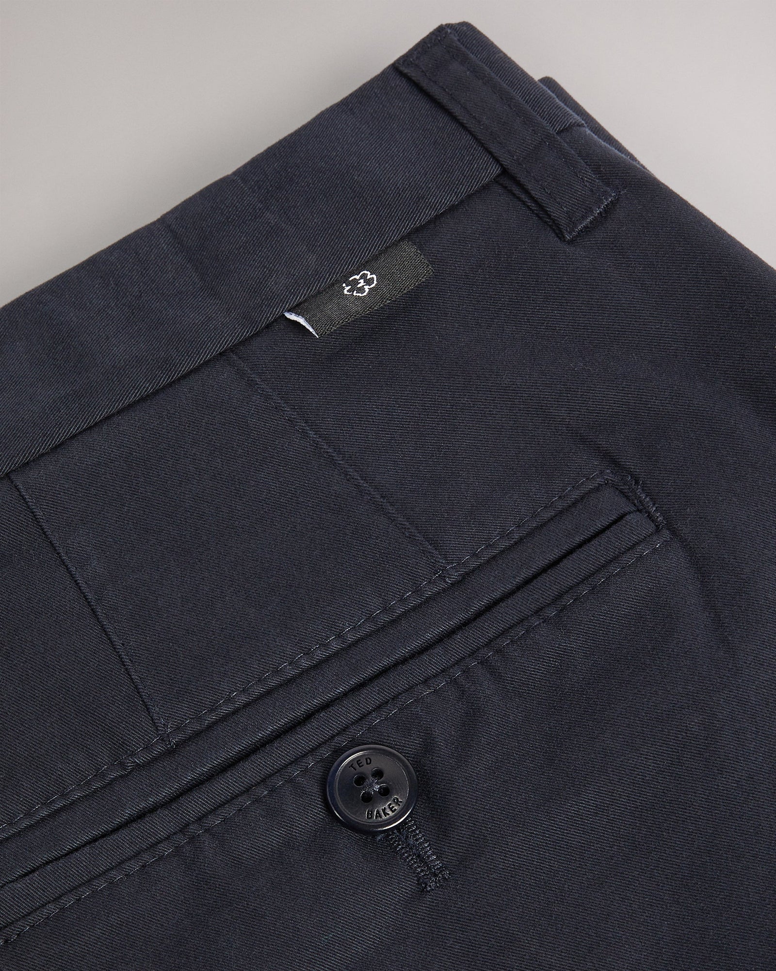 Men | Genay Slim Fit Smart Trs | Navy Red White