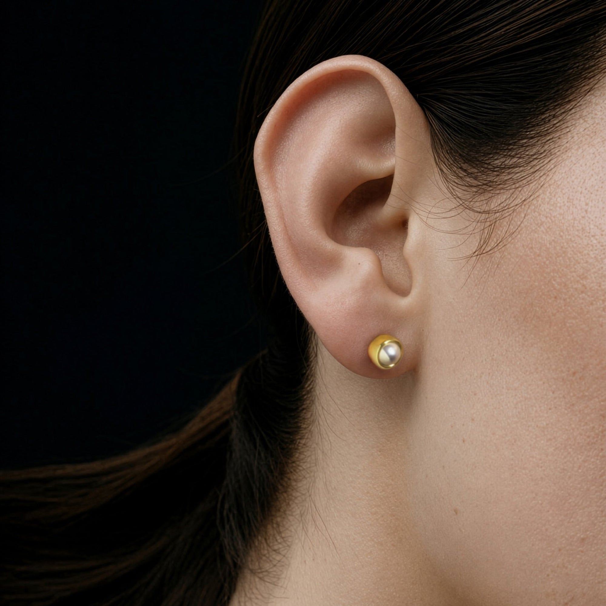 June Earrings | 18K Gold Plated on Sterling Silver | Freshwater Pearl