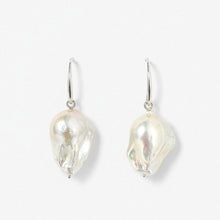 Daze Earrings | Sterling Silver | Freshwater Pearl