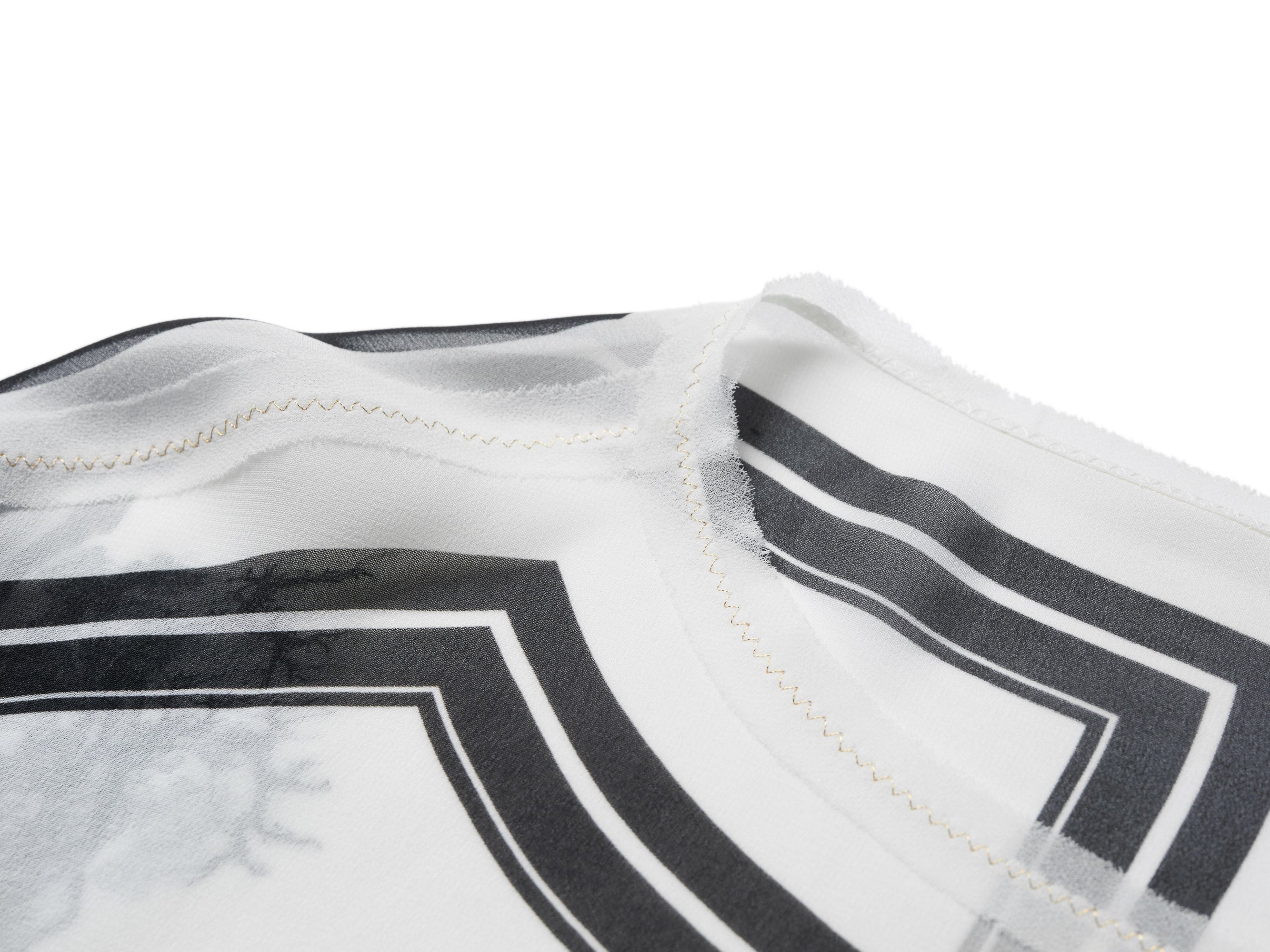 Neo-Chinese Chinese Style Printed Round Neck Silk Shirt | White