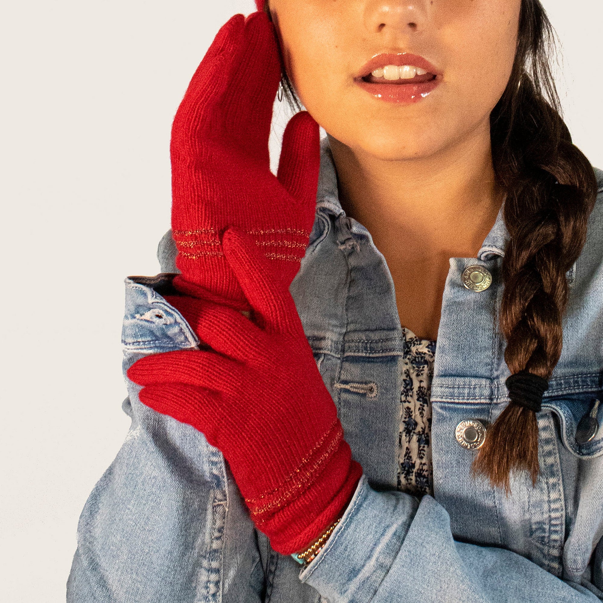 Kids Cashmere Gloves With Lurex Stripes | Cherry Red