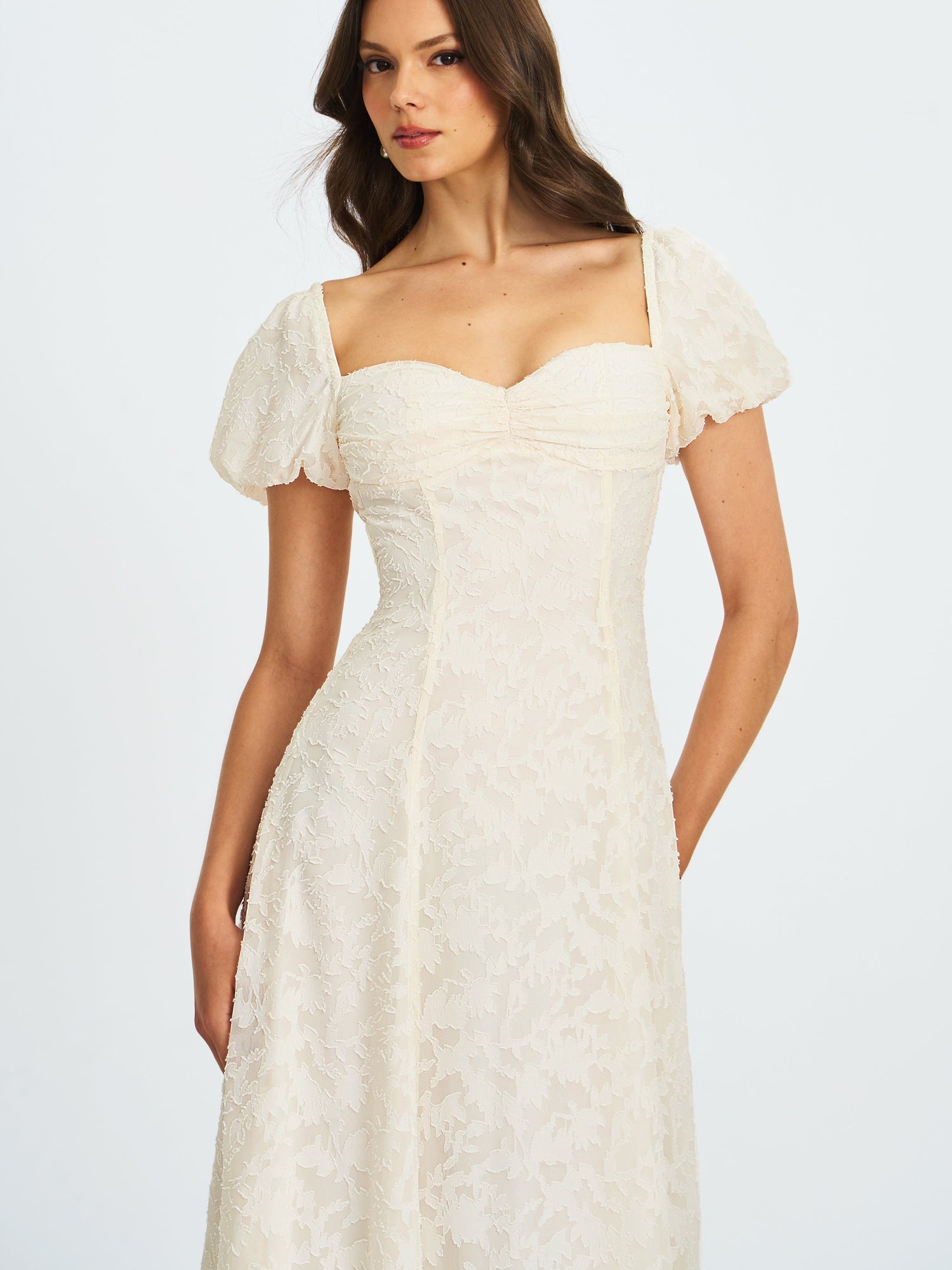 Pandora Bubble Sleeve Backless Maxi Dress | White