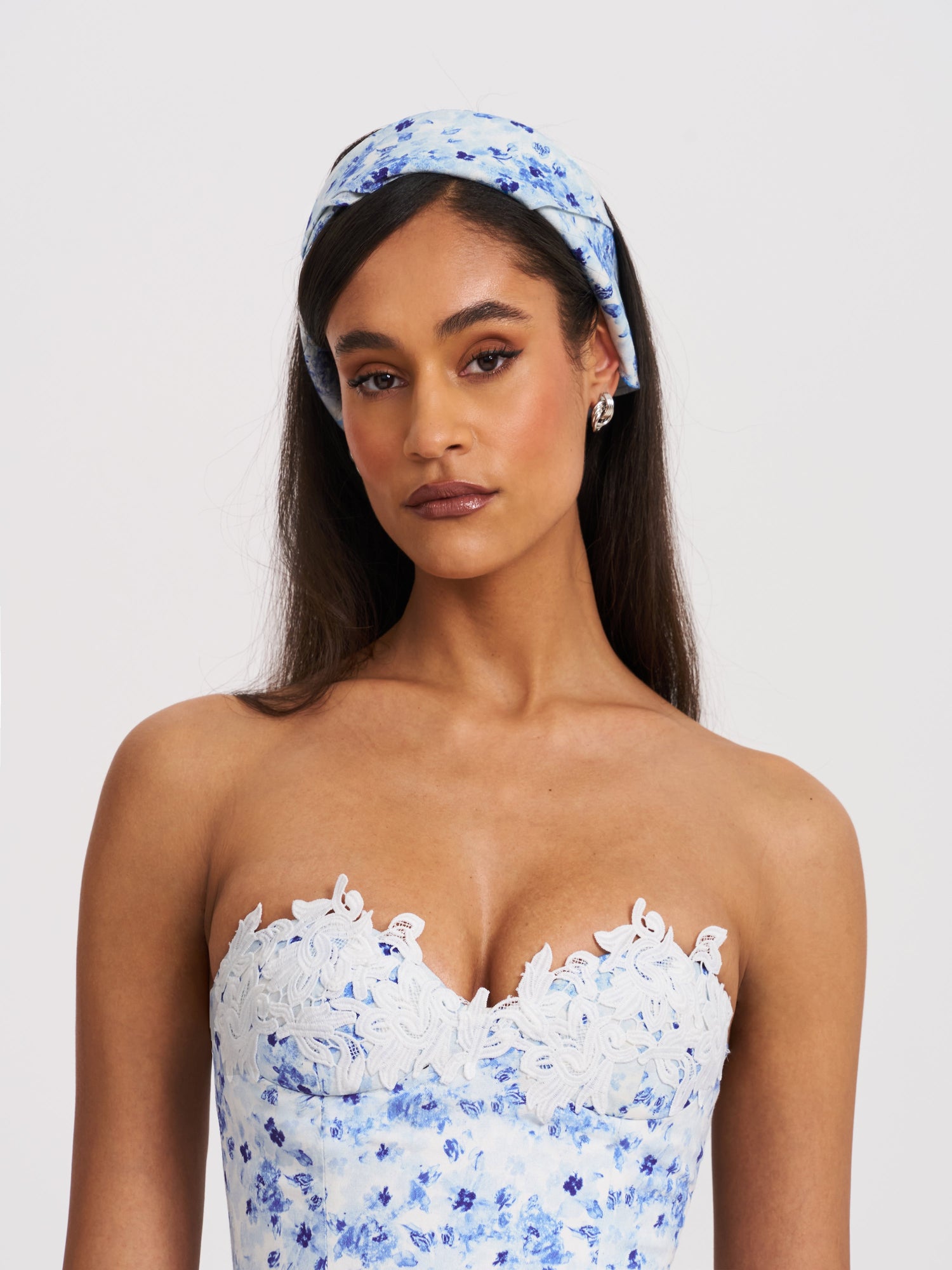 Taleah Floral Print Linen Mini Dress with Lace Trim | Blue