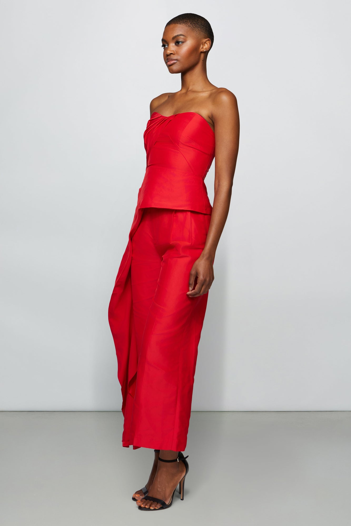 Etochs | Emelie Peplum Top | Scarlet