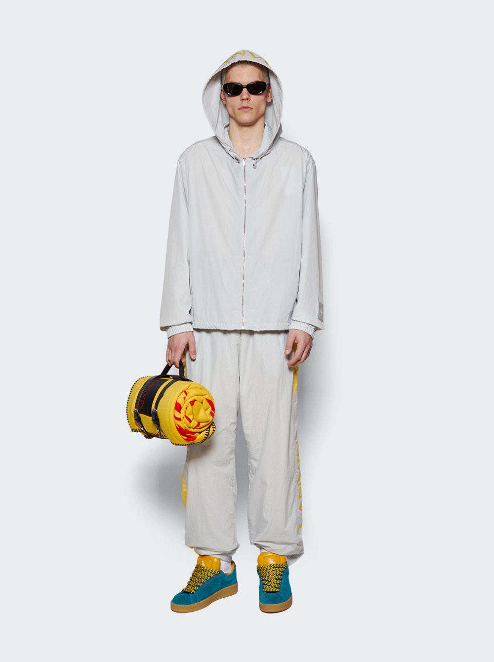 Men | Lanvin X Future | Blanket With Carrying Straps | Black & Corn Yellow