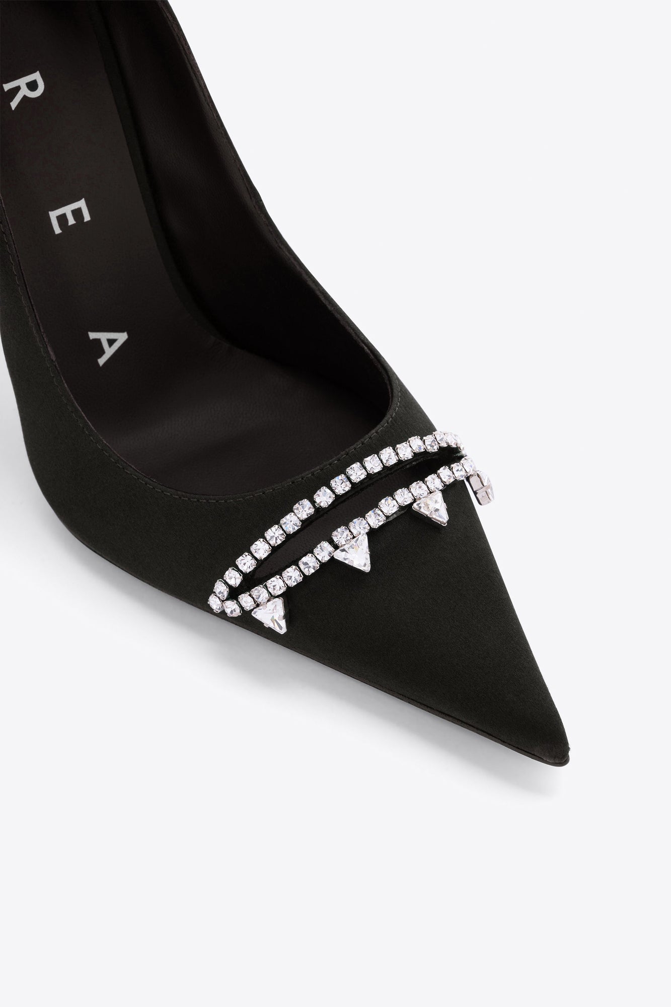 Crystal Slit Pump | Black