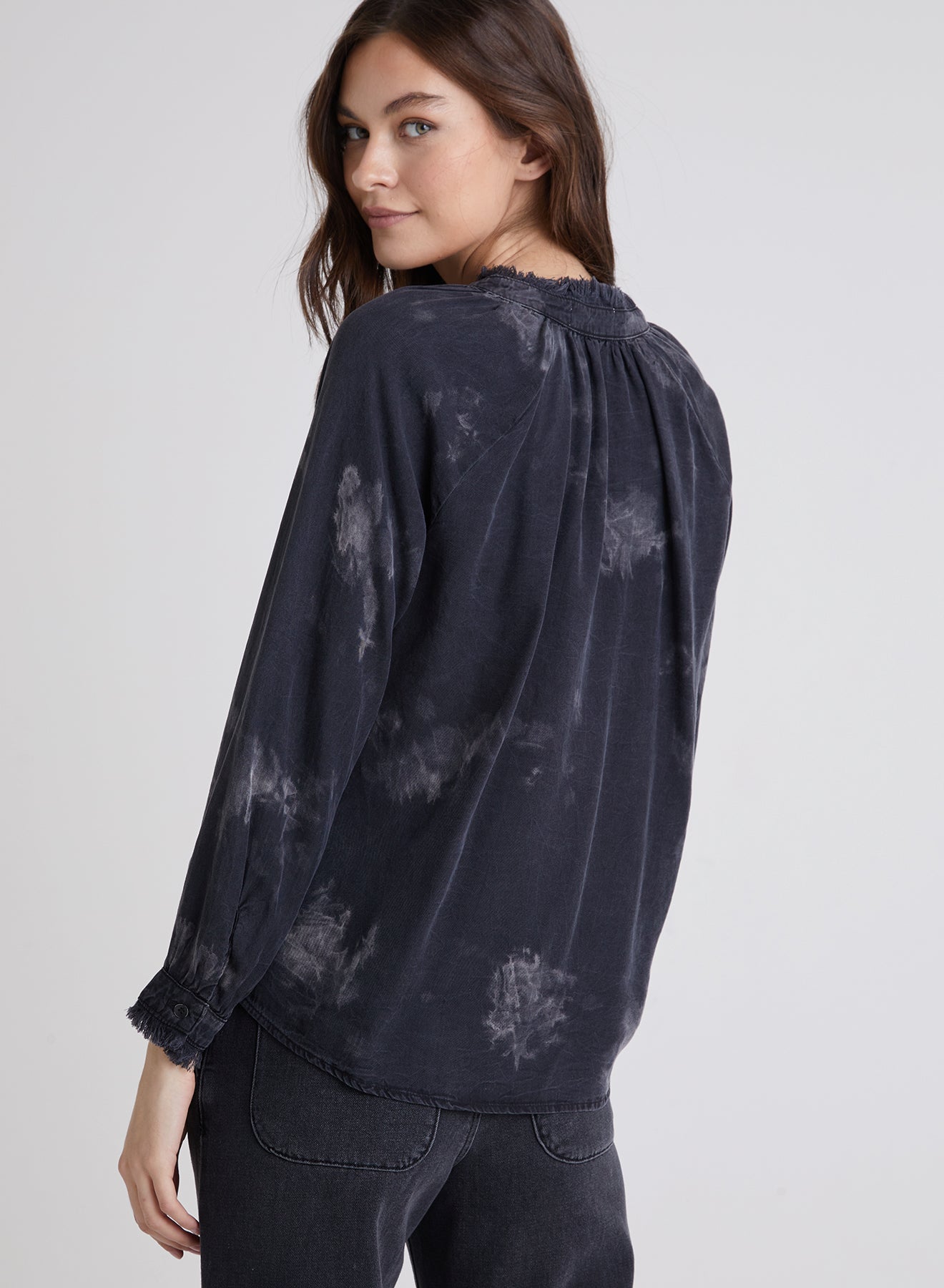 Ruffle Raglan Pullover - Dusty Cloud Wash