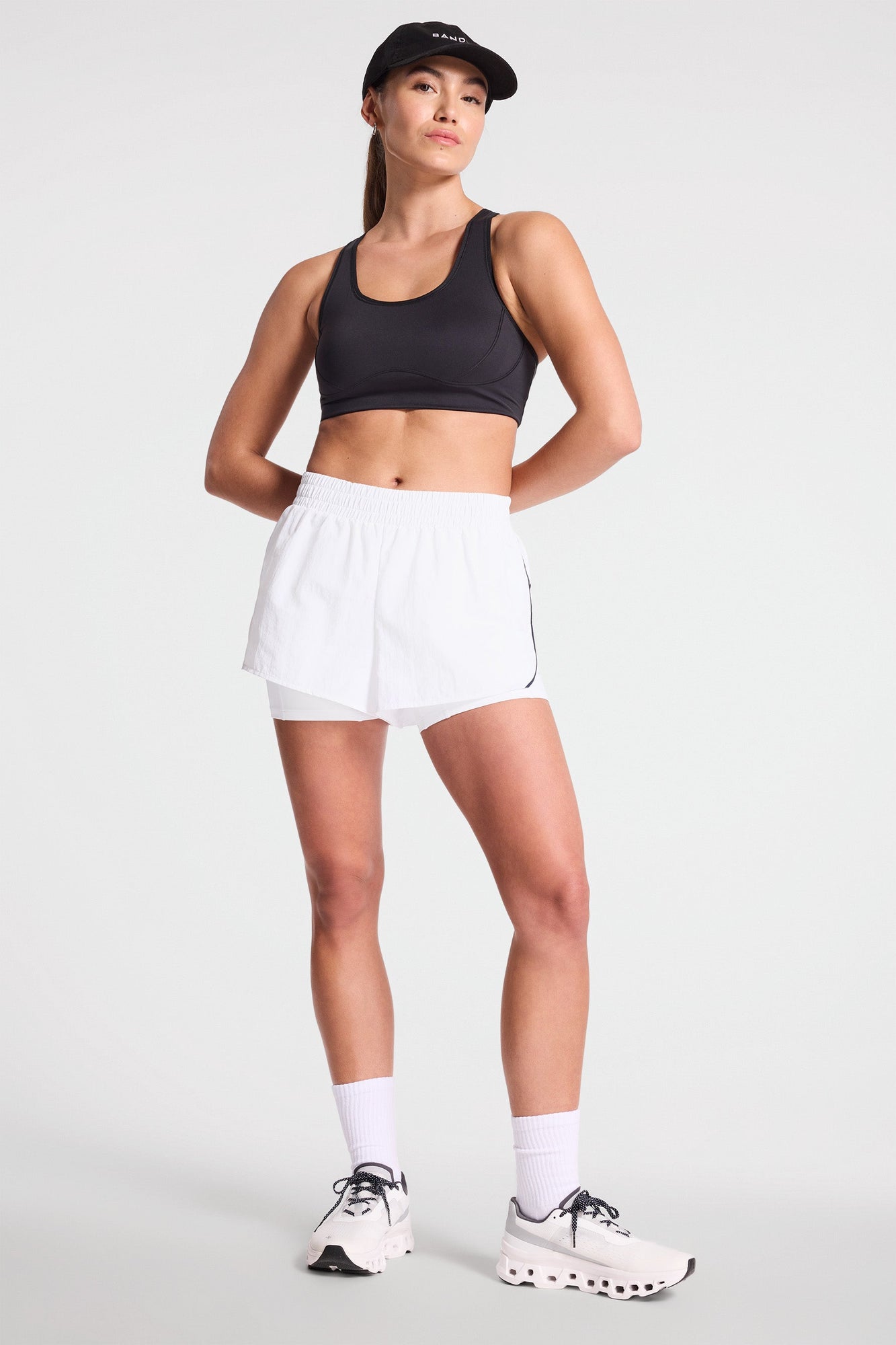 Bandier | Contrast Run Short | White/Navy Blazer