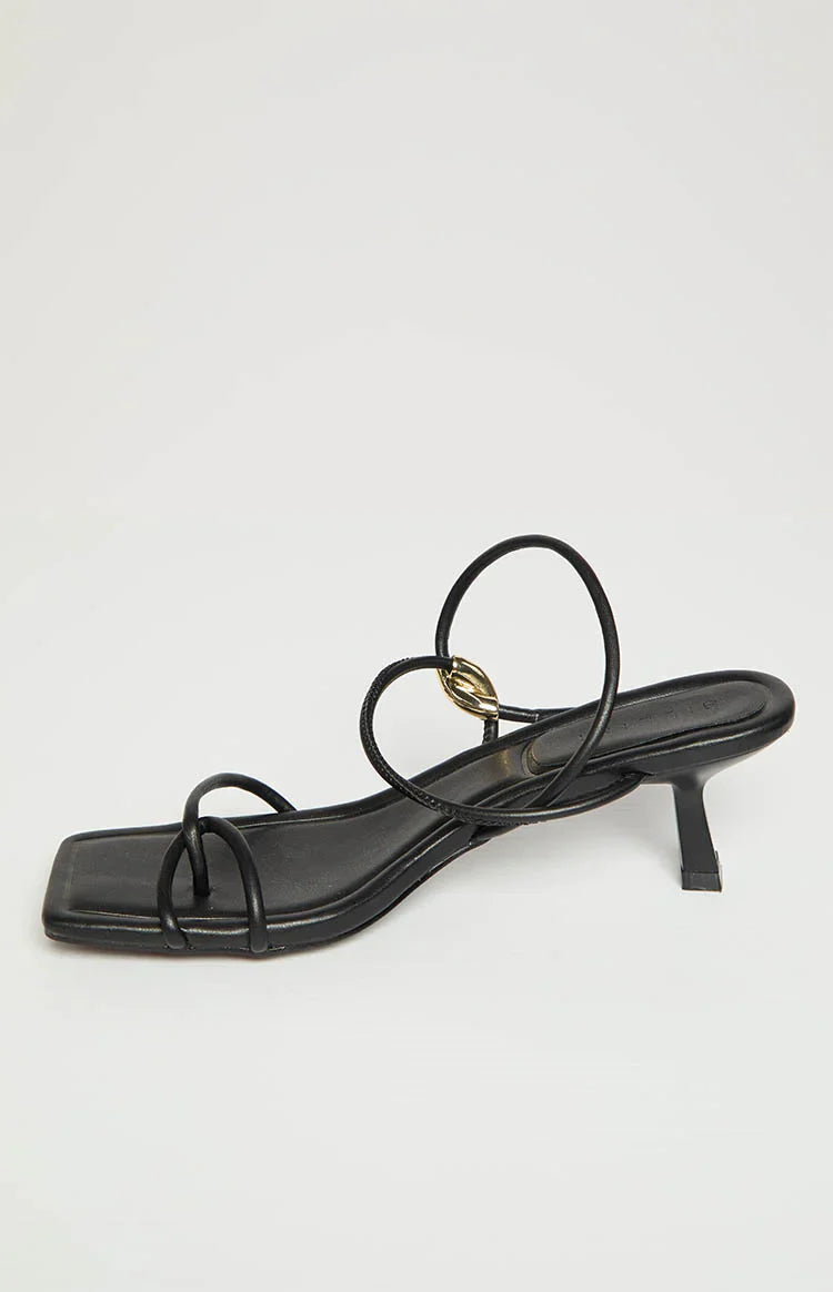 Billini Marlowe Heels | Black