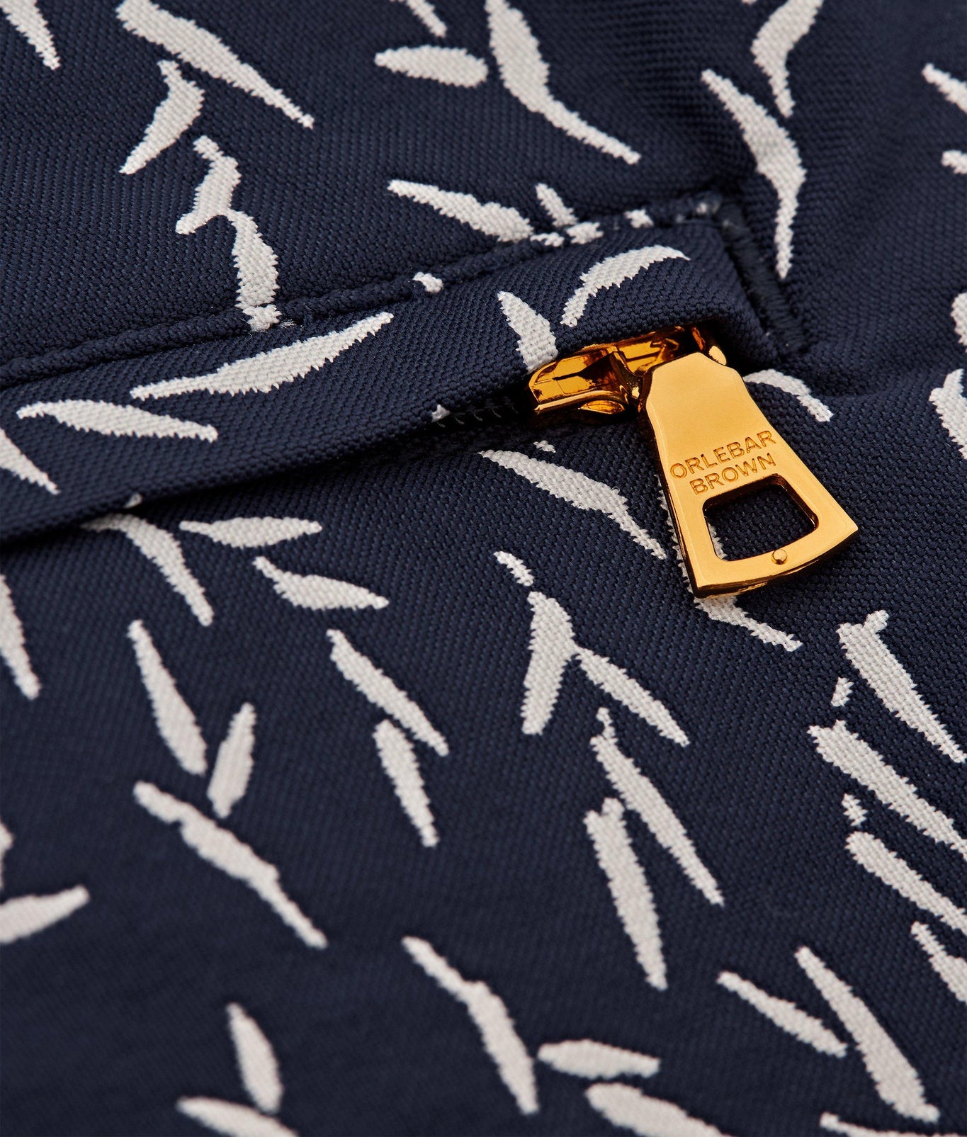 Bulldog Jacquard Sedge Jacquard Mid-Length Swim Shorts | Night Iris