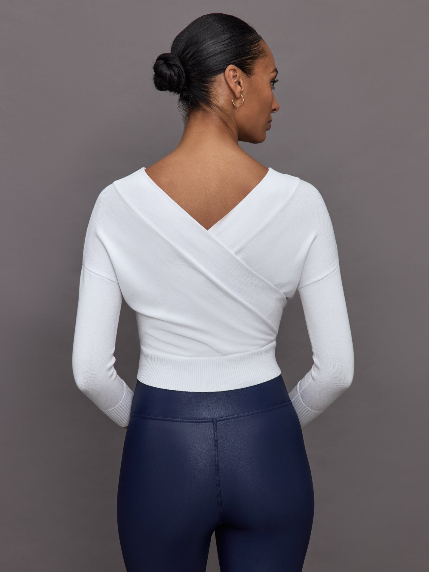 Carbon38 | Cross Over Sweater | Winter White