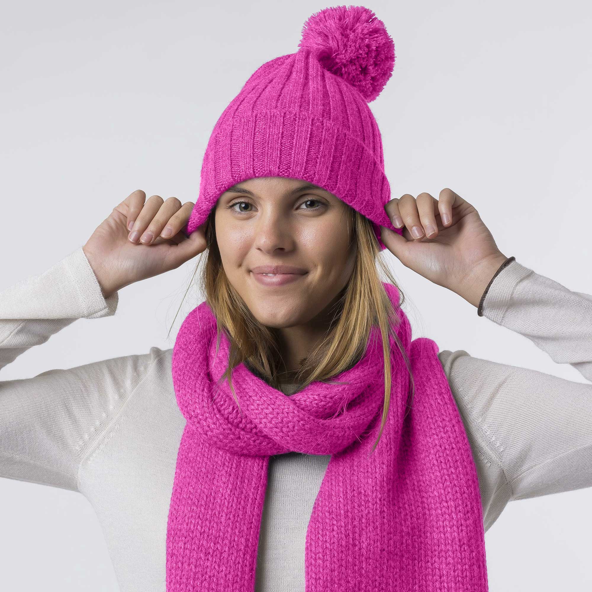 Davos Hat | Fuchsia