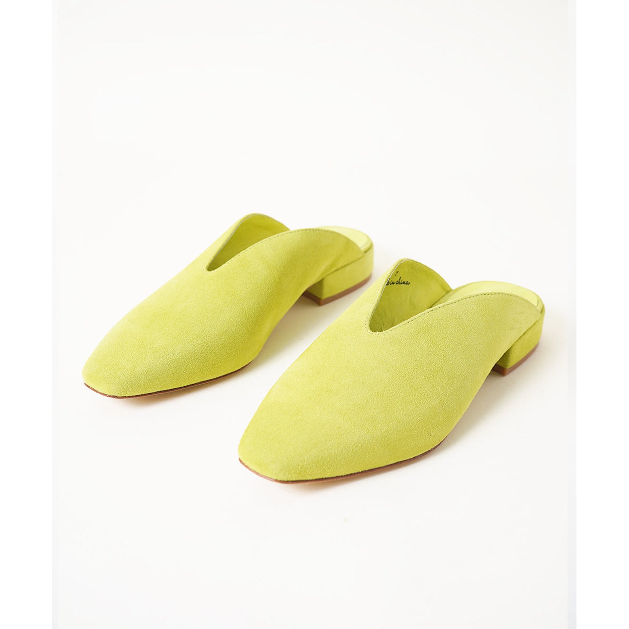 Calvin Flat Slide Mule | Pale Lime