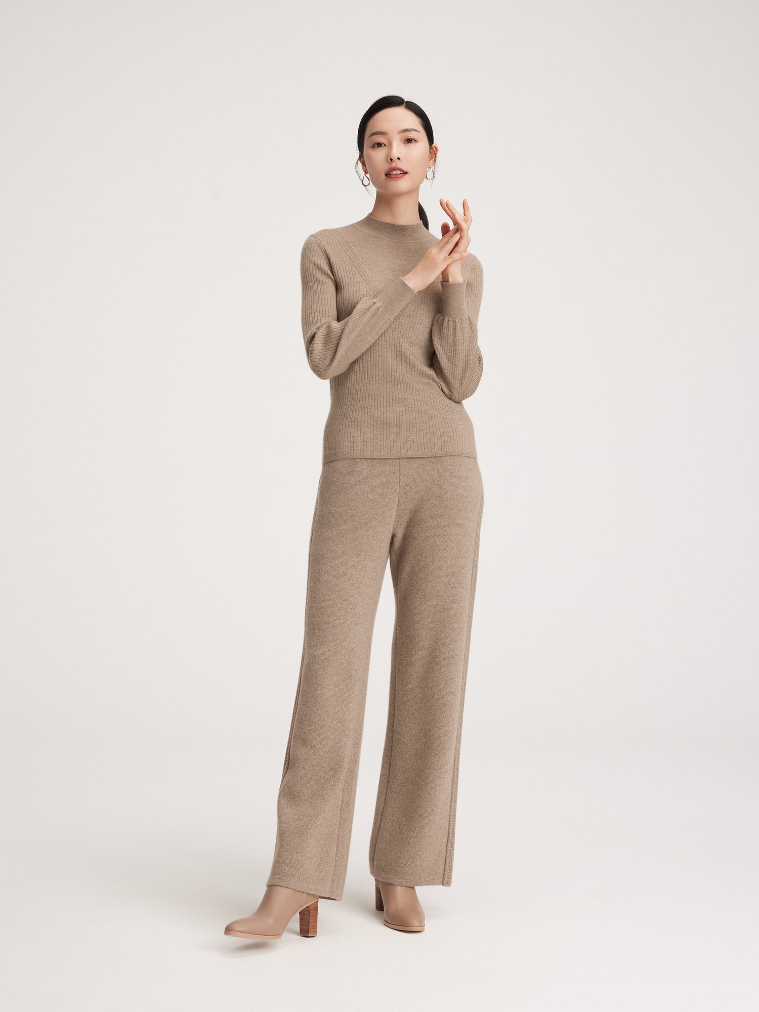 Cashmere Semi-Tall Collar Knit Top | Camel