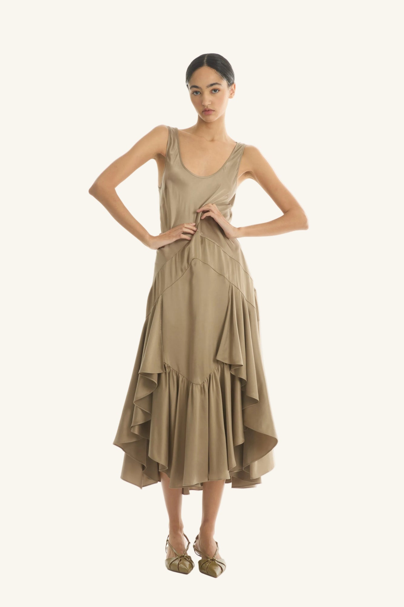 Evelyn Dress | Taupe