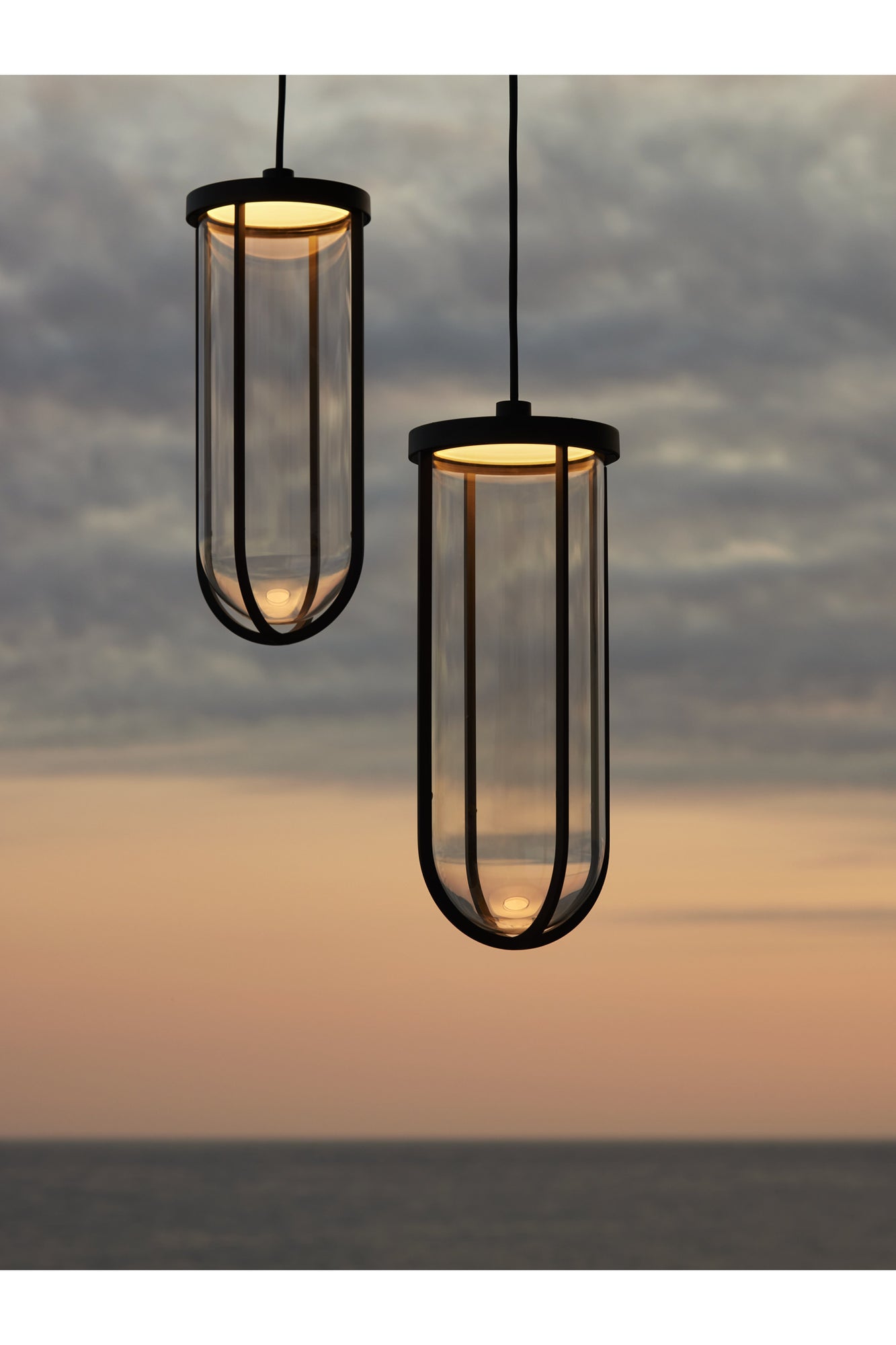 In Vitro Outdoor Suspension 2700K 1-10V | Deep Brown