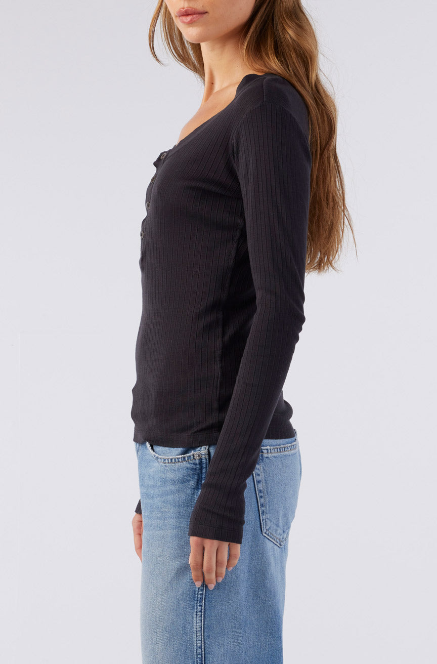 AMO Denim | Sweets Long Sleeve in Vintage Black