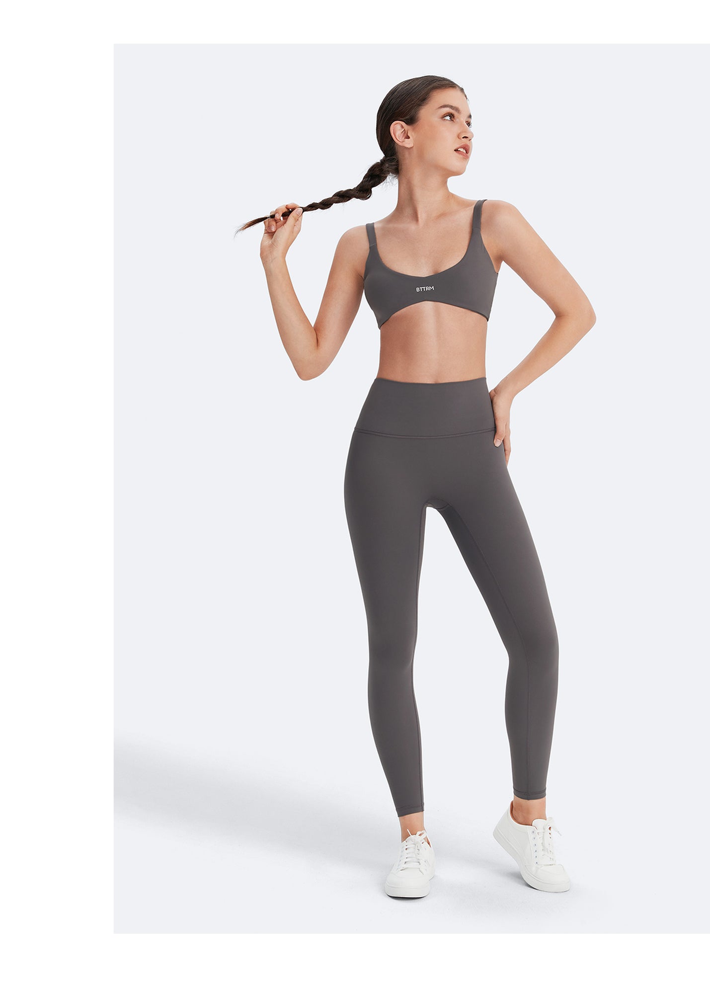 Form-Fitting Sports Bra | Gray