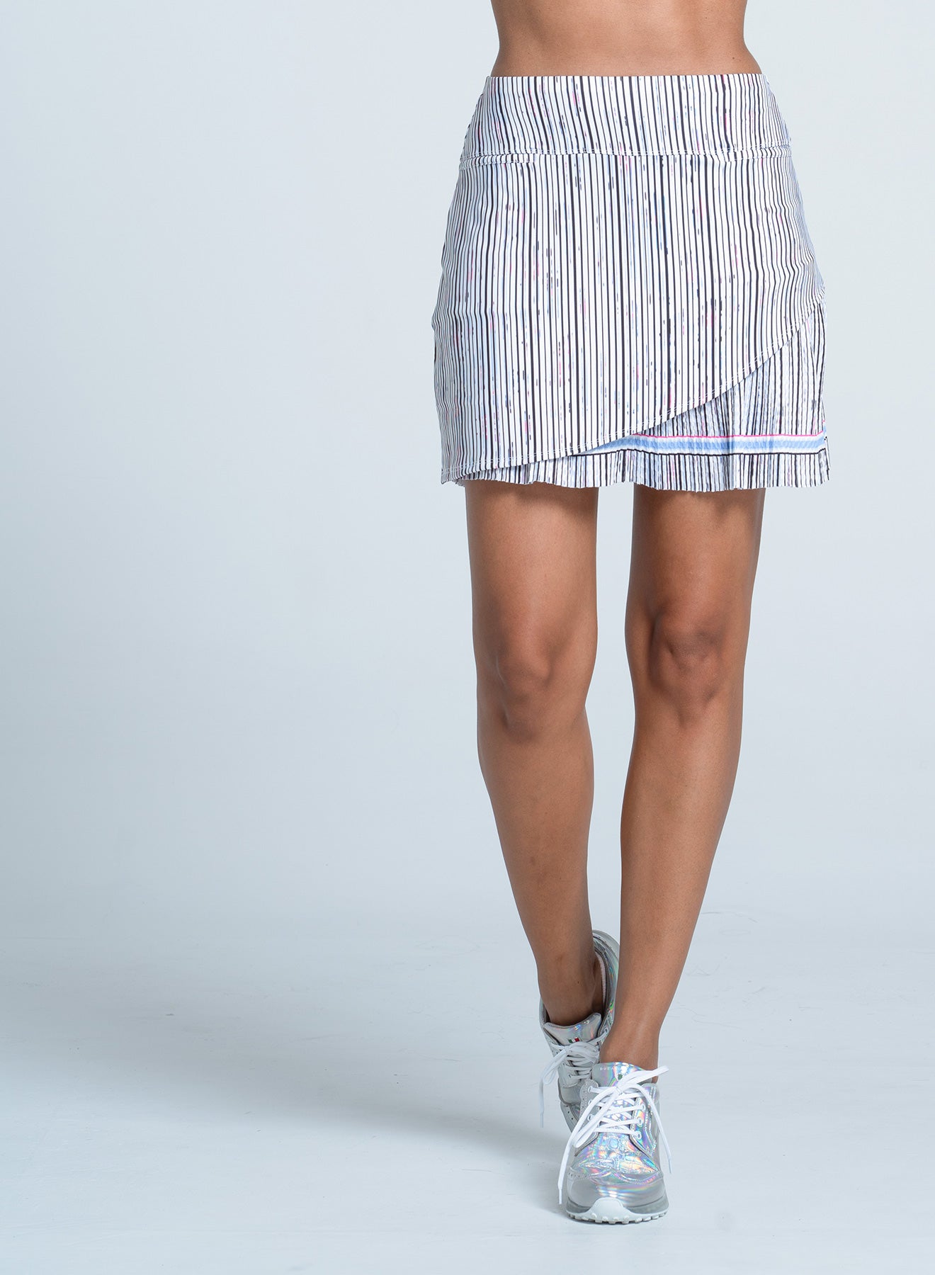 Peek A Blue Skort-15.5" | White