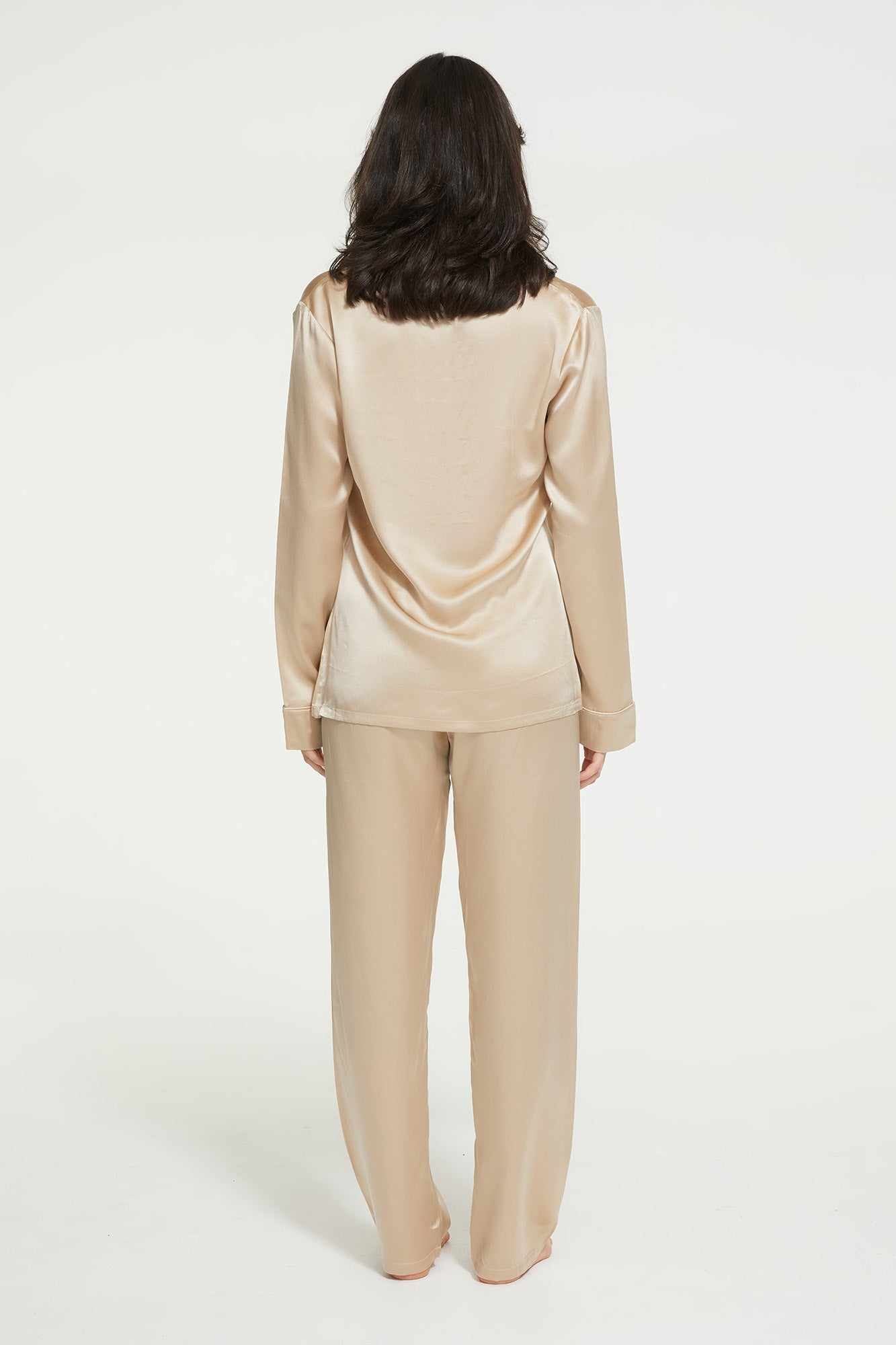 Fine Finishes Pyjama in Mink with 100% Silk from Ginia Sleepwear