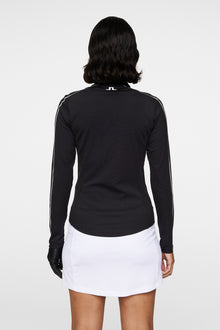 Women | Adiola Quarter Zip Mid Layer | Black