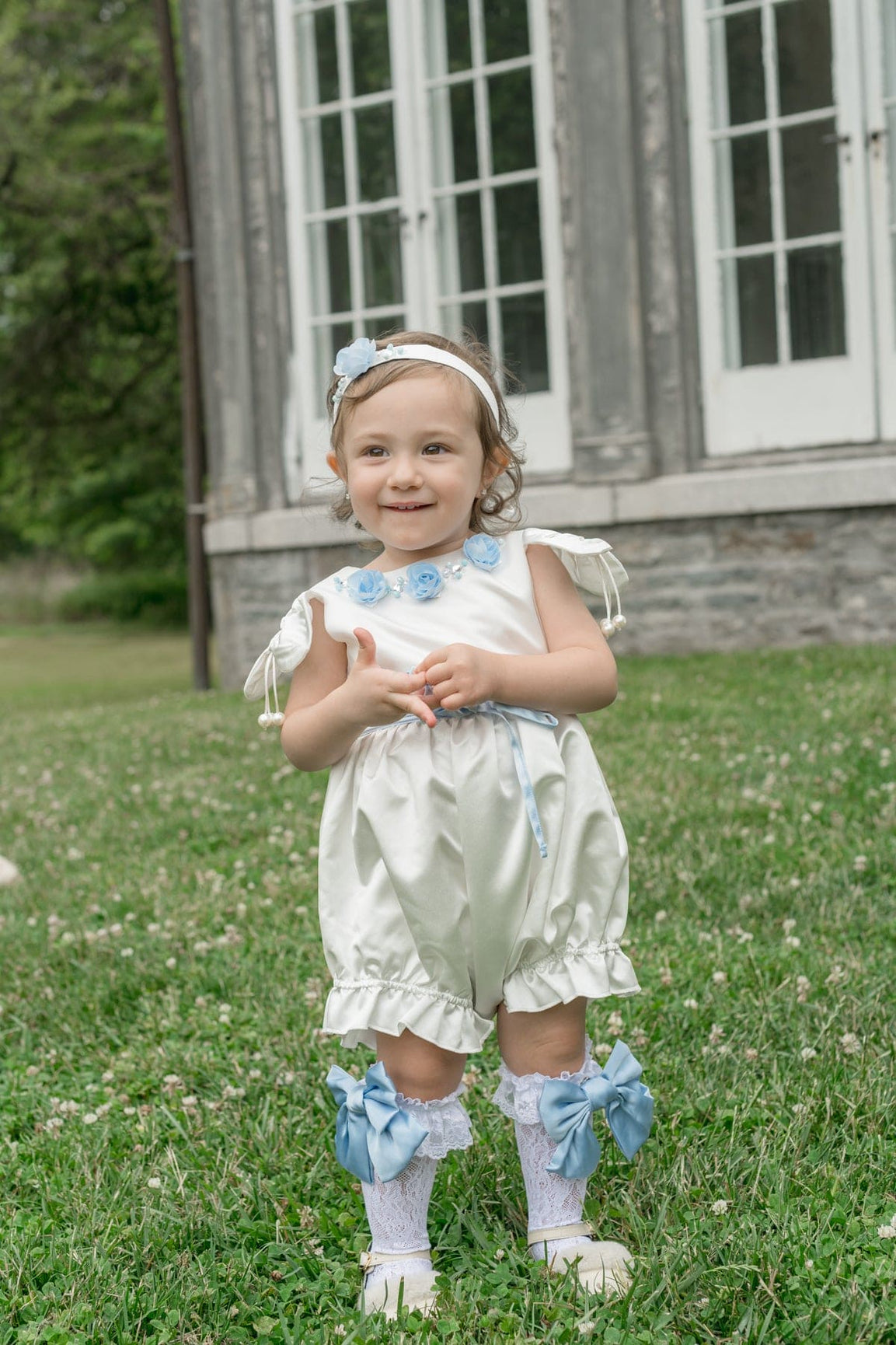 Girl | Daphne Satin Hair Sash with Embroidery | White x Blue