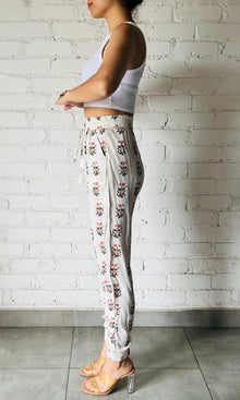 Hemant And Nandita | Pria Viscose Moss Crepe Pants | White