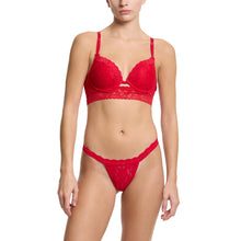 Signature Lace Plunge Push-Up | Red