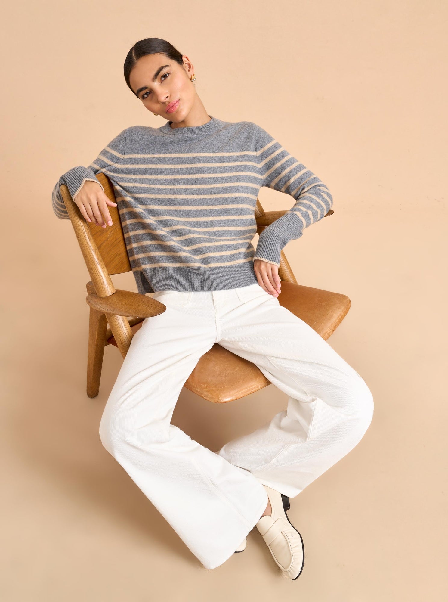 Lean Lines Sweater | Grey x Light Camel
