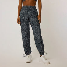 Women | Utopia Newago Jogger | Anthracite