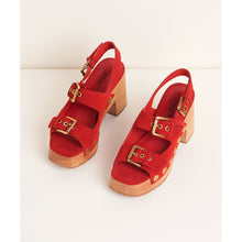 Lino Chunky clog with brass buckles | Begonia