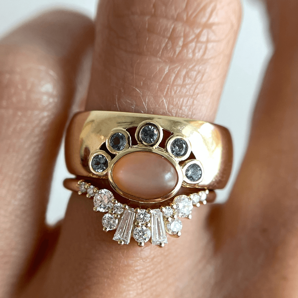 Women | Milos Peach Moonstone Cigar Band | 14k White Gold