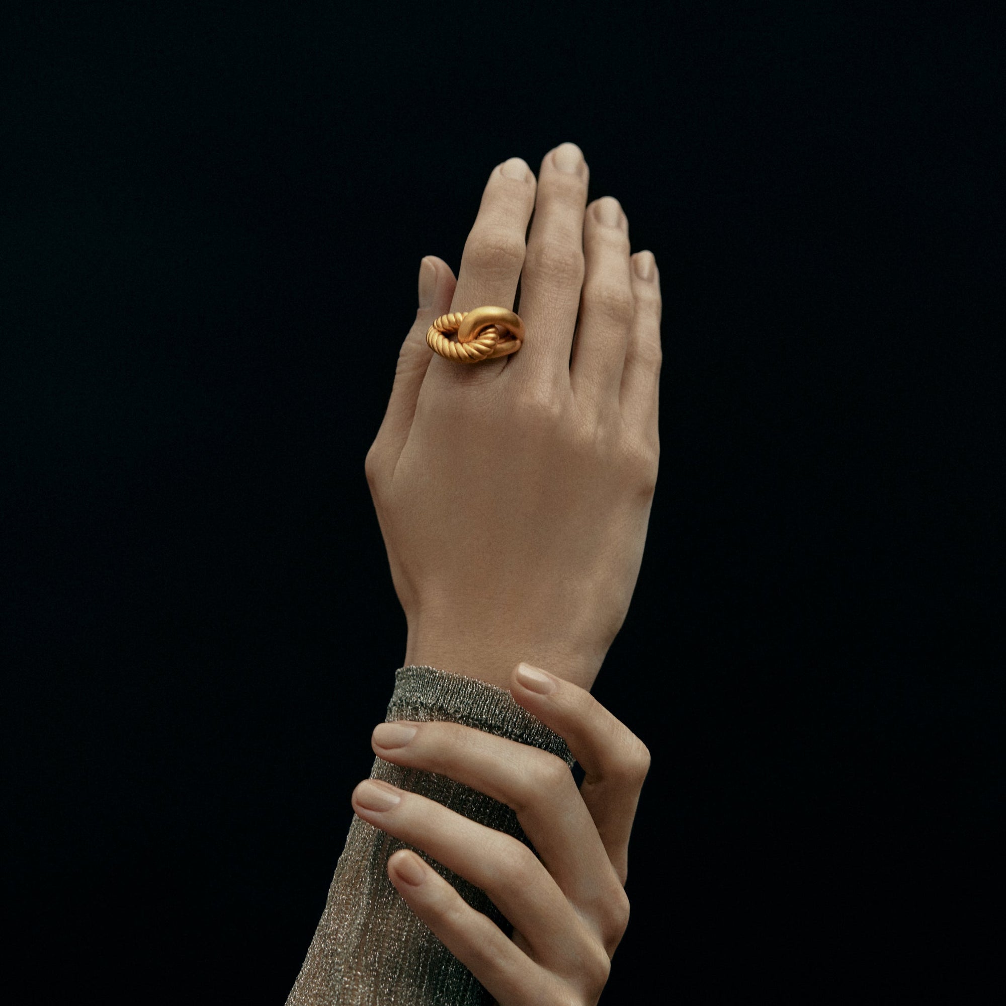 Cine Ring | 18K Gold Plated