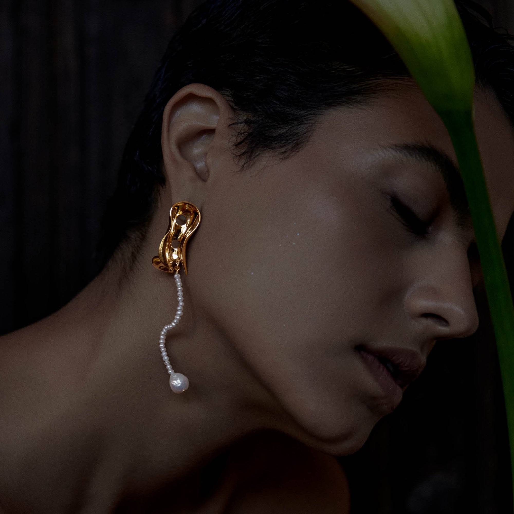 Penna Mini Earring | 18K Gold Plated | Freshwater Pearls