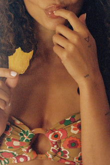 Tori Ties Bandeau Bikini Top | Mazzy Floral