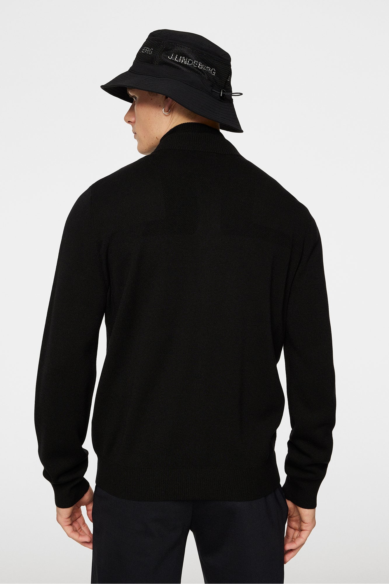 Men | Bridge Knitted Hybrid Sweater | Black (V1)