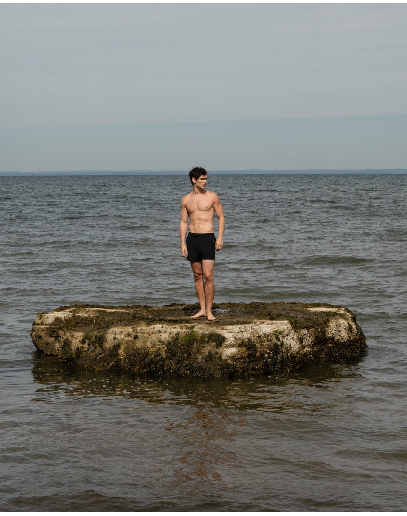 Men | Calder Side Elastic 4" Swim Trunk | Black