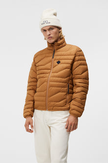 Men | Cliff Light Down Jacket | Chipmunk