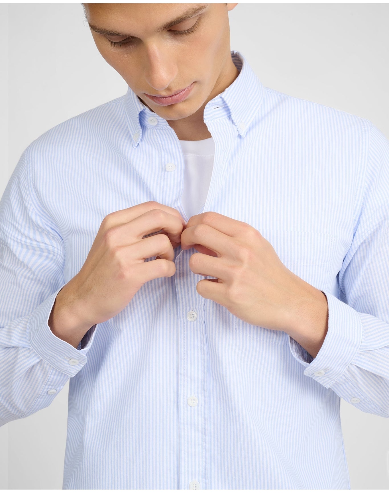 Men | Oxford Long Sleeve Button Down Shirt | Light Blue x White