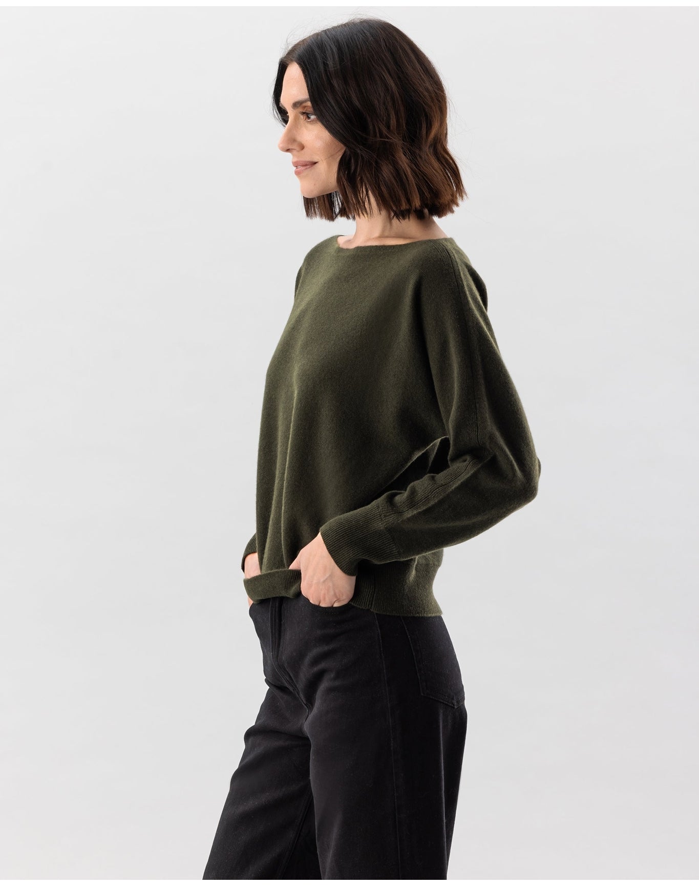 Nomad1942 | Women | Mulberry Sweater | Olive