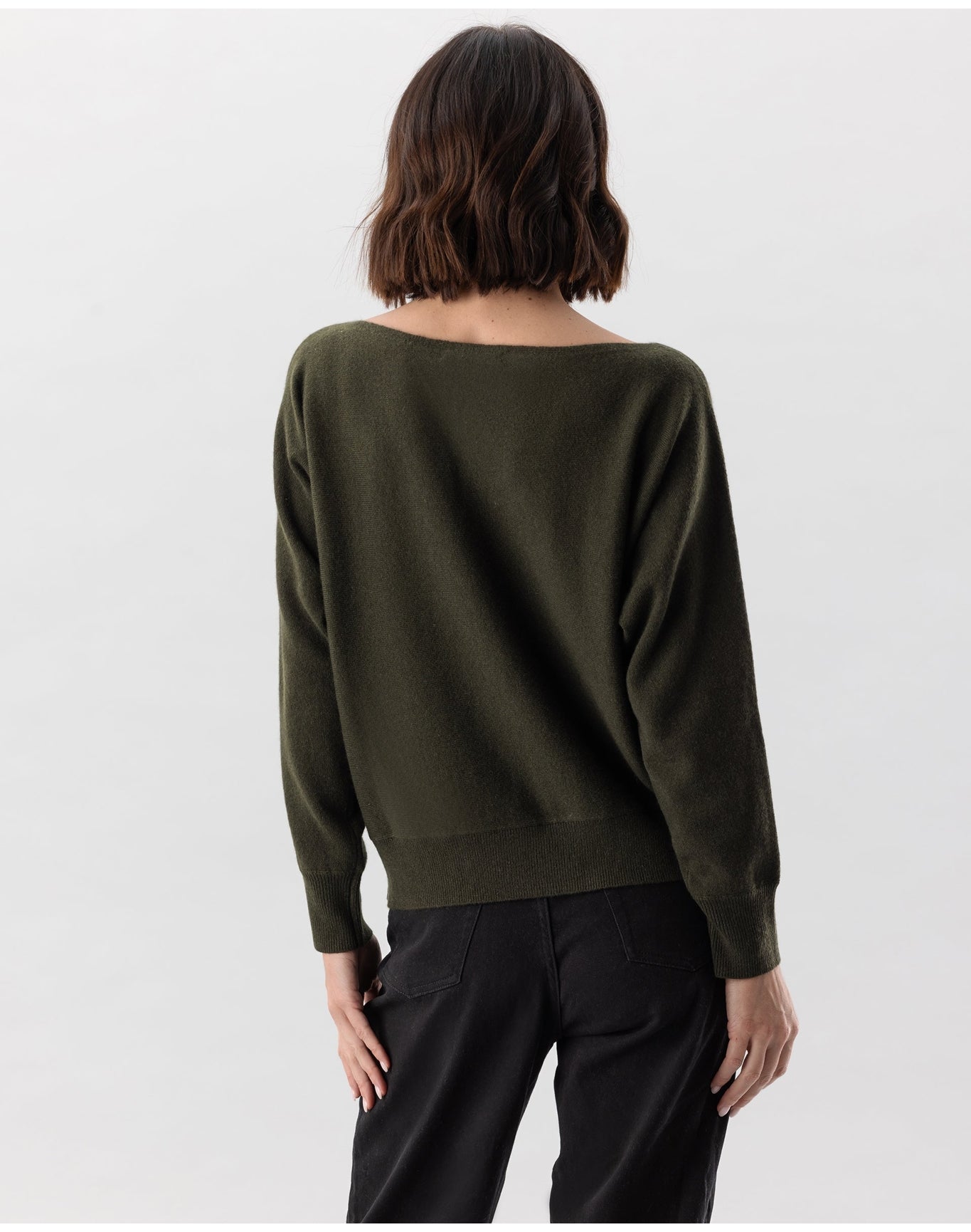 Nomad1942 | Women | Mulberry Sweater | Olive