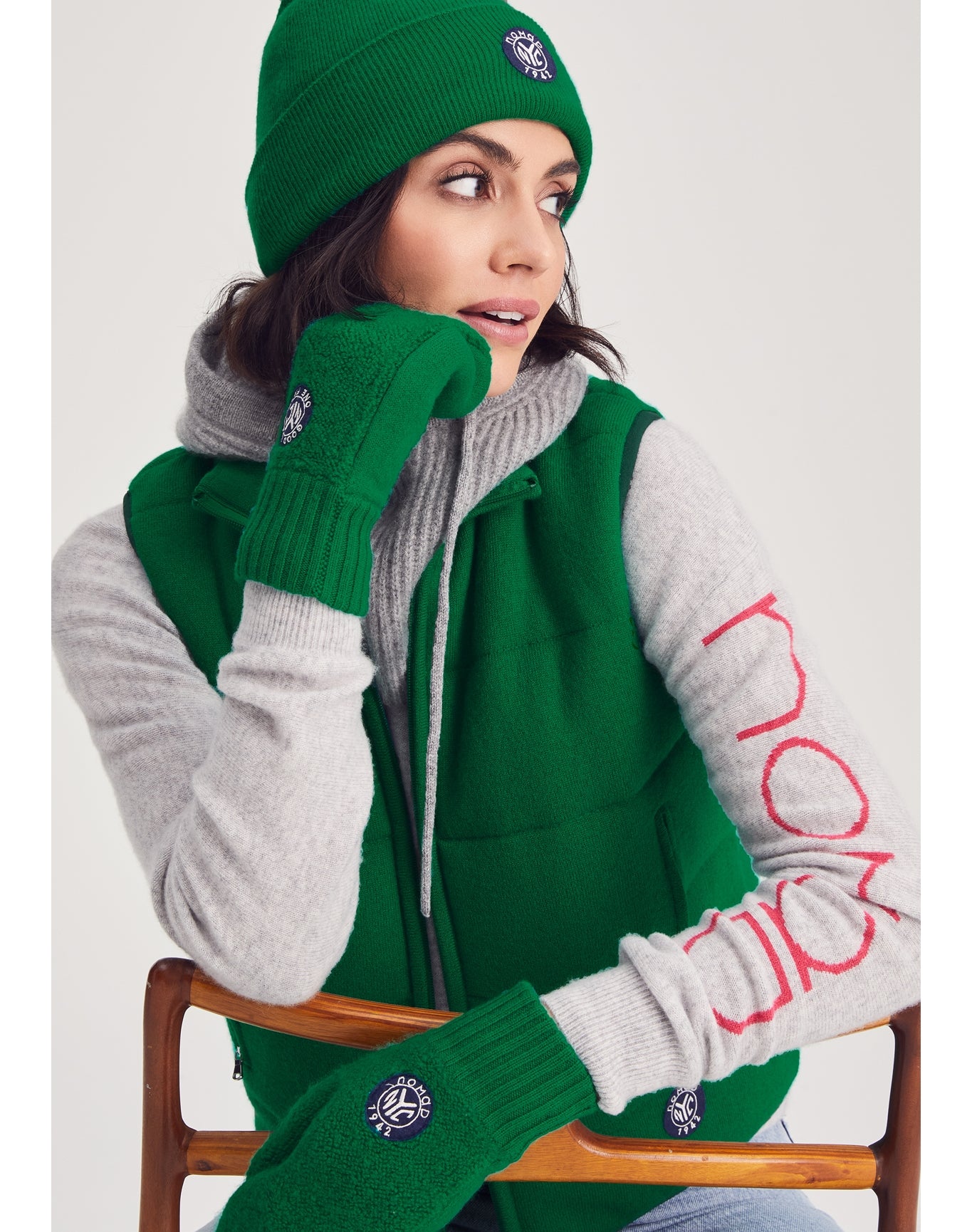 Nomad1942 | Women | Tudor Mittens | Kelly Green