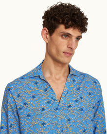 Ridley Wonder Full Print Classic Collar Relaxed Fit Overhead Shirt in Springfield Blue | Springfield Blue
